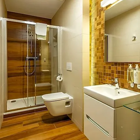 فندق مبيت وإفطار Cam In 4*