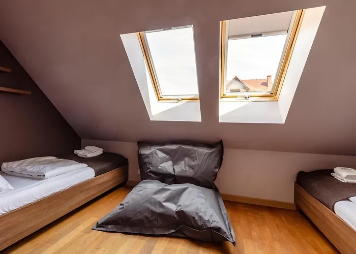 Cam In Bed & Breakfast 4*